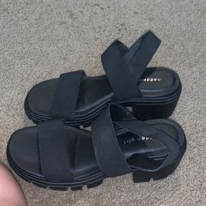 Steve Madden Black chunky heels